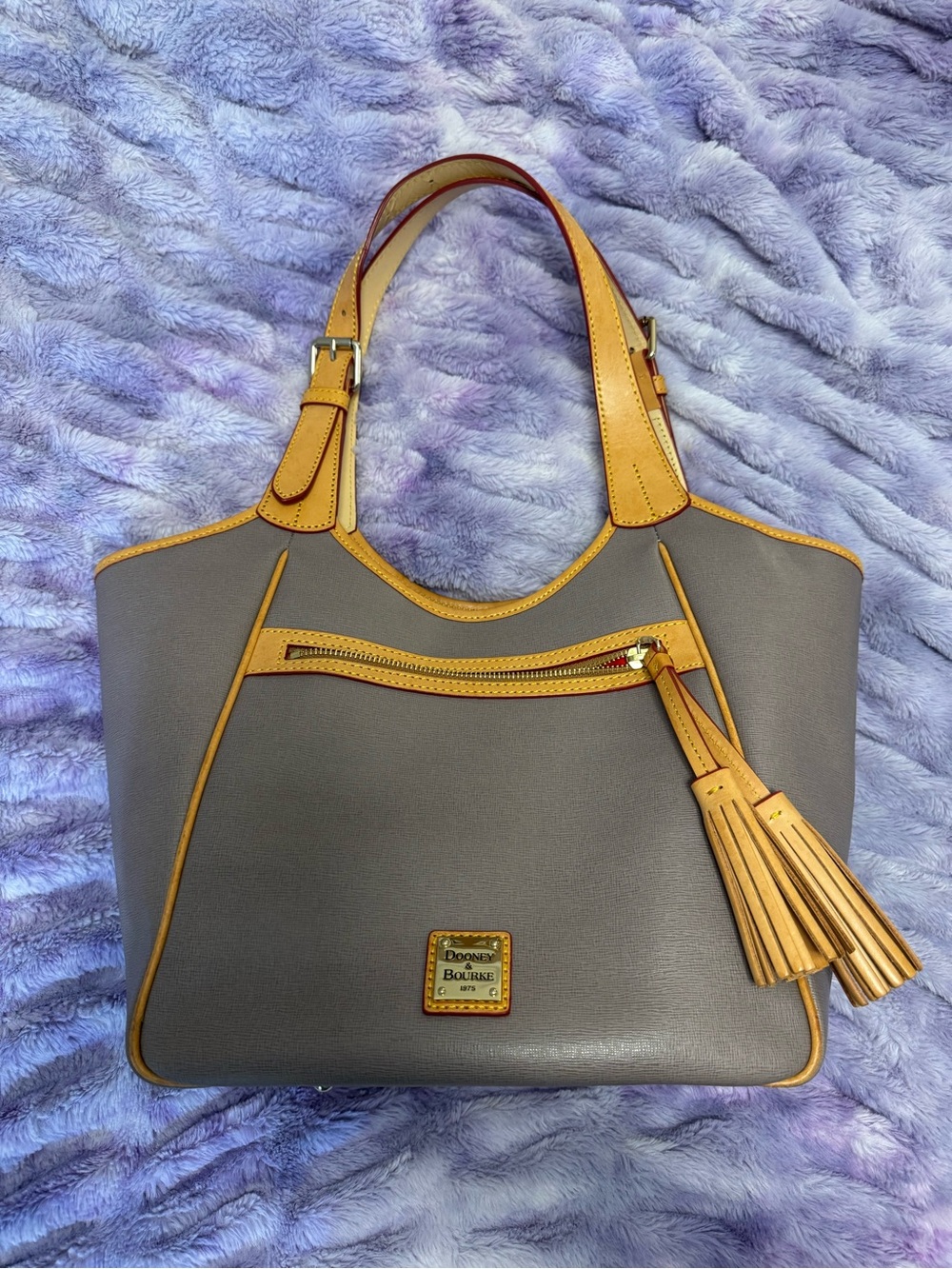 Dooney & Bourke Maddie Saffiano Leather Tote in grey, new